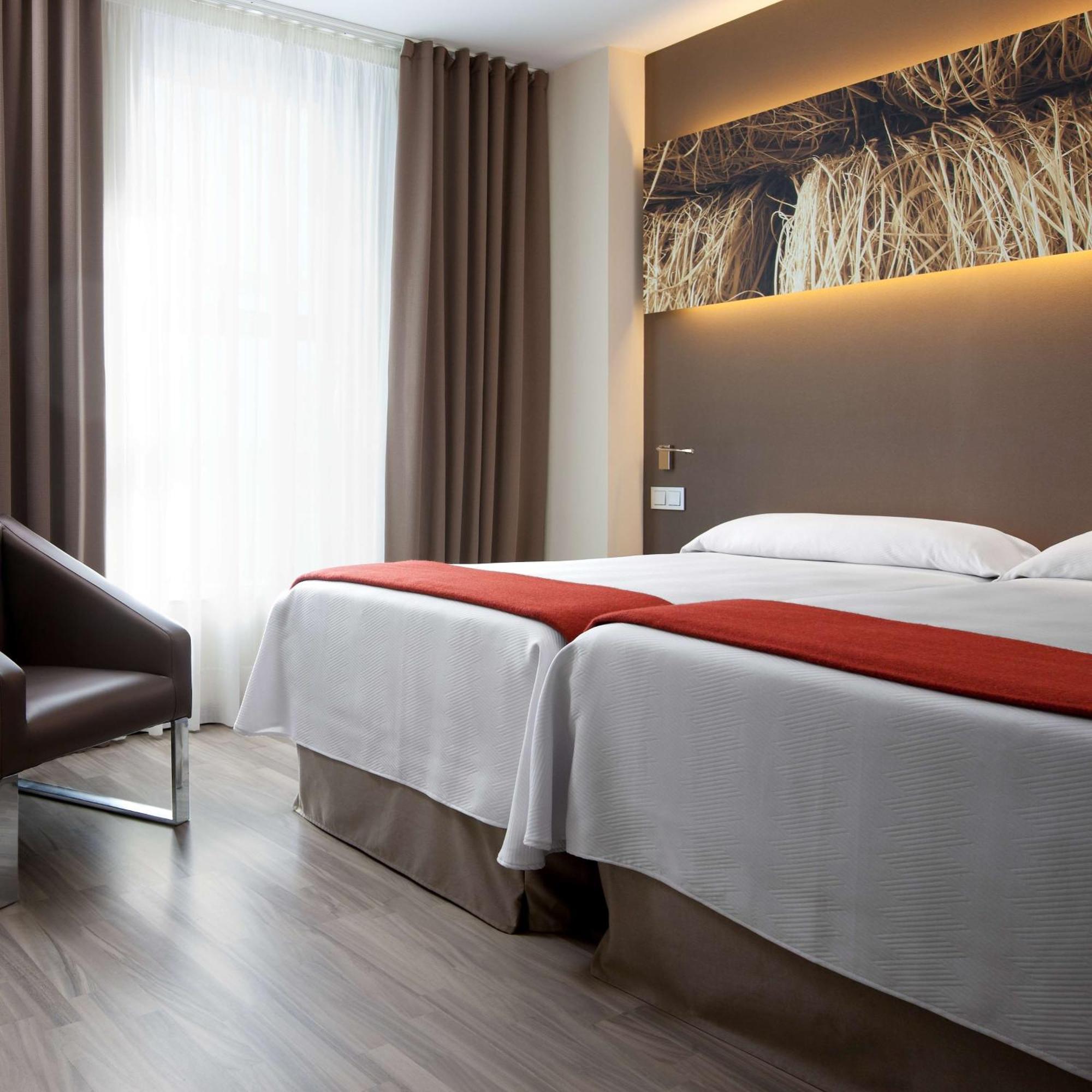 Hotel Nh Barcelona Diagonal Center Exterior foto